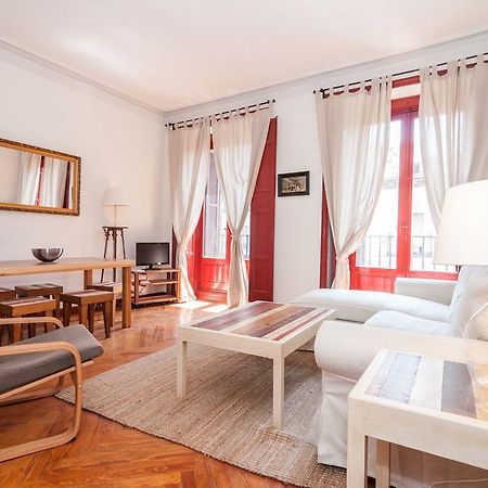 Apartamentos Madrid Centro B Chambre photo