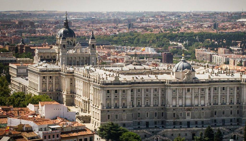 Apartamentos Madrid Centro B Extérieur photo