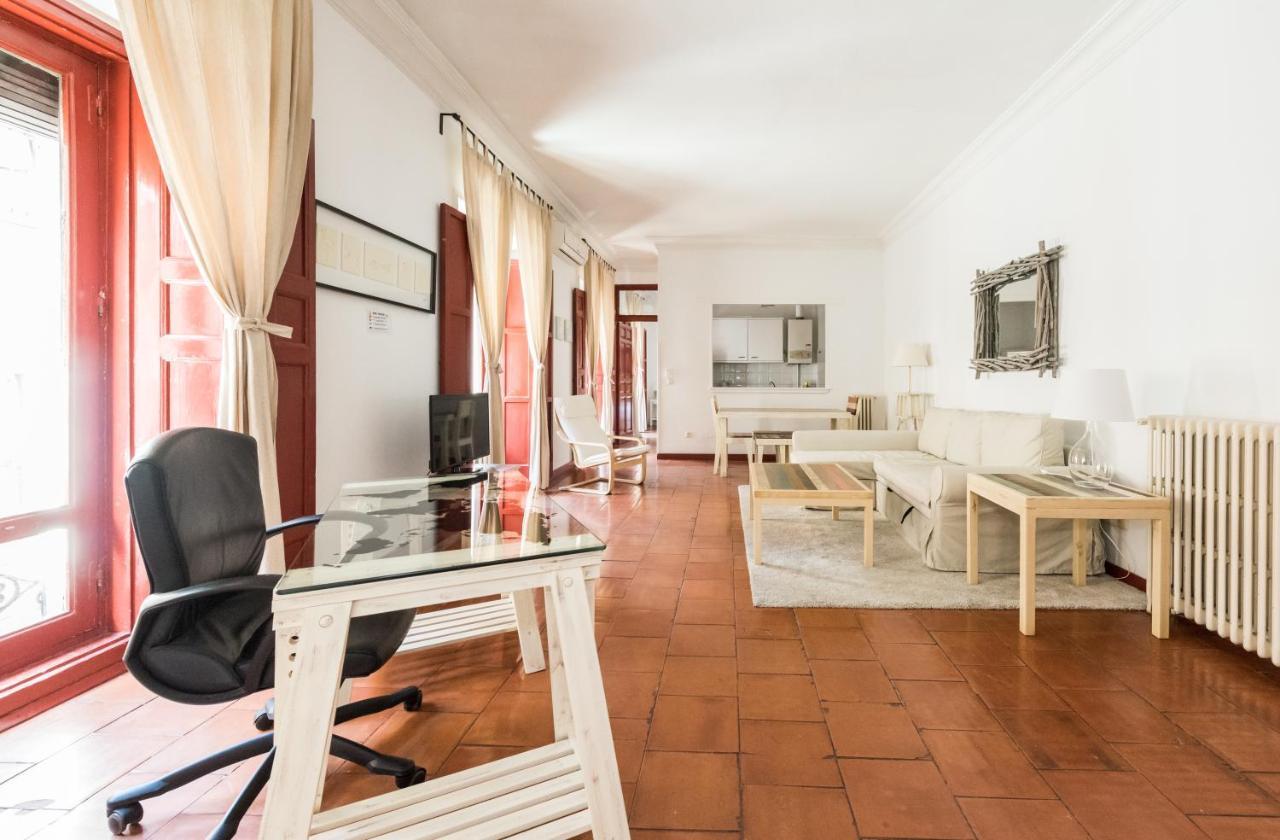 Apartamentos Madrid Centro B Extérieur photo