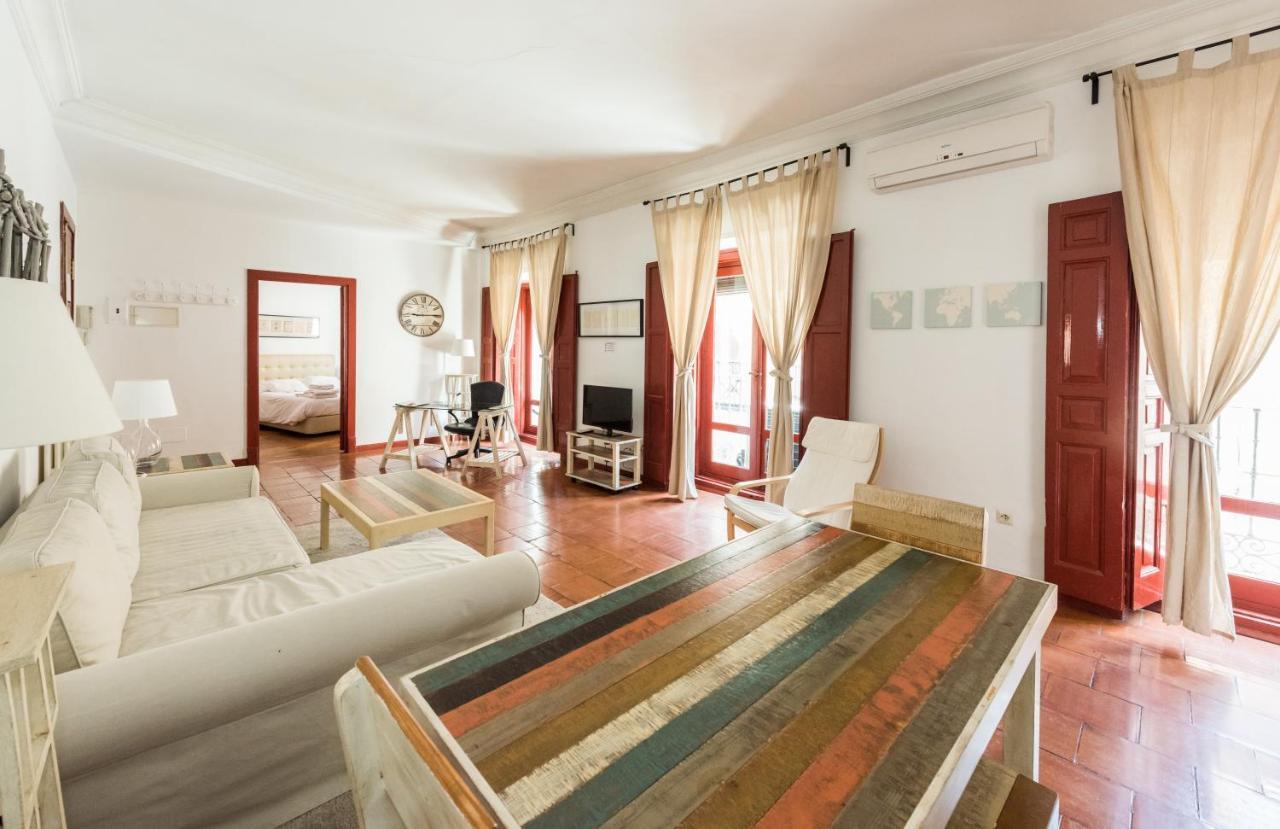 Apartamentos Madrid Centro B Extérieur photo