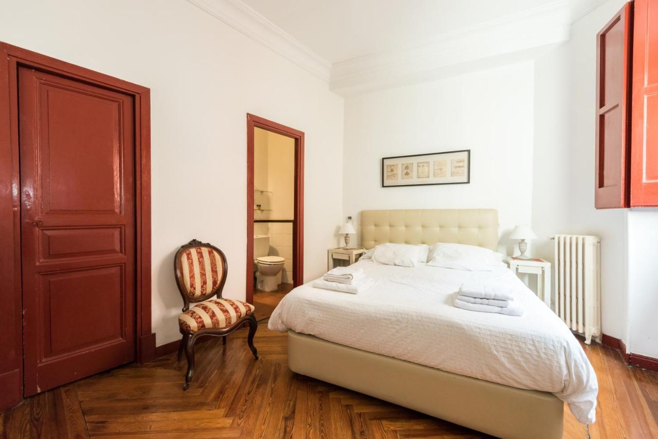 Apartamentos Madrid Centro B Extérieur photo
